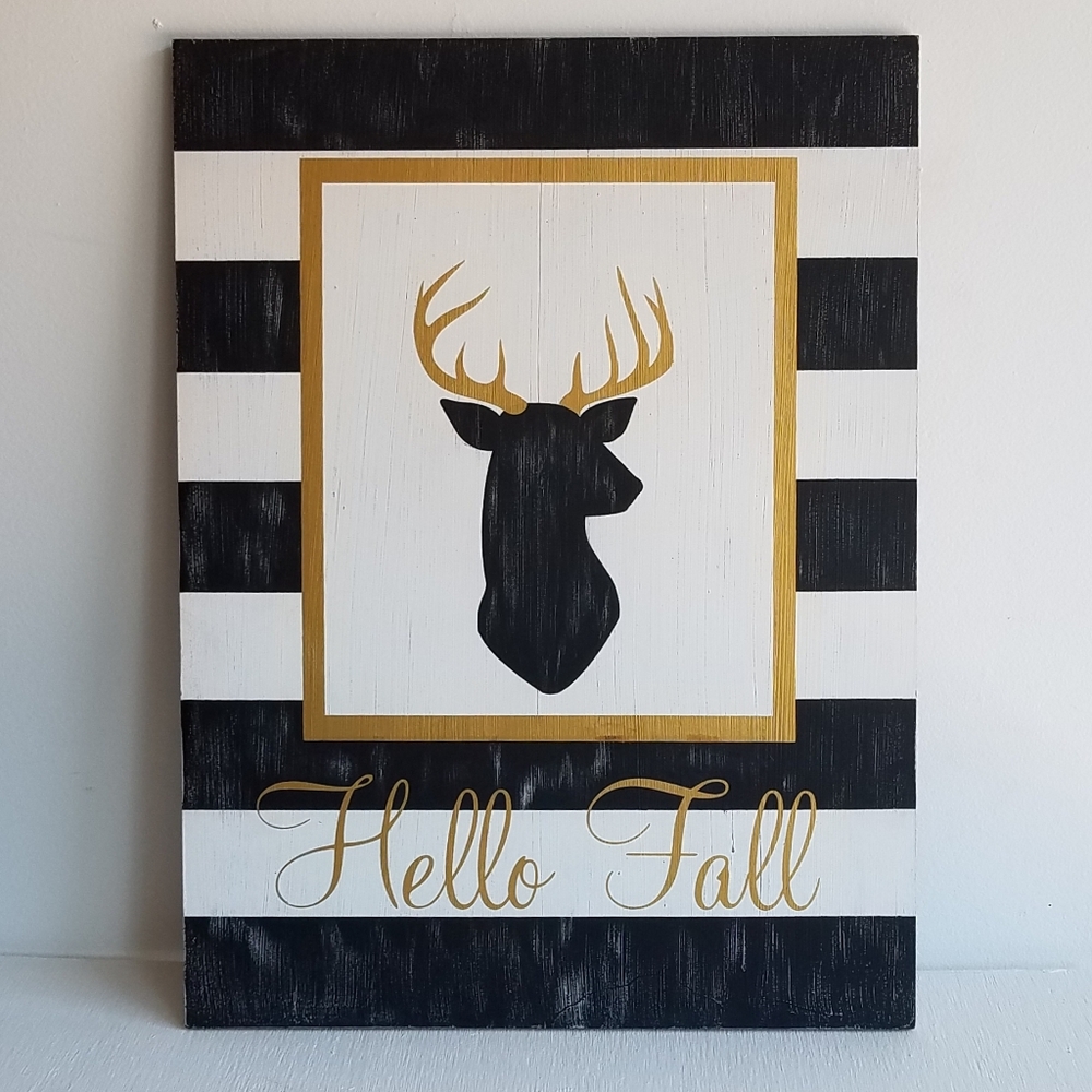 Robert Stanley Collection Modern Deerhead Wall Decor